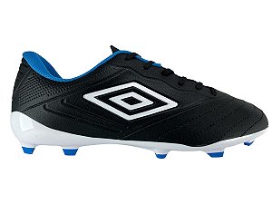 Chuteira Umbro Campo Tocco Iii Club Preto Branco Azul