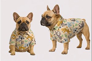 Camisa Pet Alfaiataria Floresta Bege Premium Gaby Moda Pet