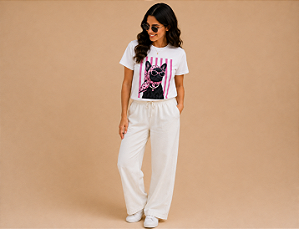Camiseta Feminina Tal Mãe Tal Pet em Algodão – Estampa de Raça de Cachorro Bulldogue Listra Rosa