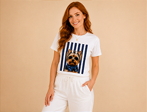 Camiseta Feminina Tal Mãe Tal Pet em Algodão – Estampa de Raça de Cachorro Yorkshire Listas Azul