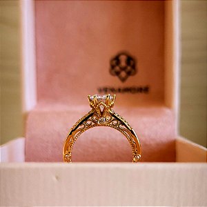 ANEL EM OURO18K MODELO ZURIQUE EM OURO 18K.