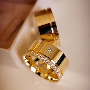 PAR DE ALIANÇAS EM OURO 18k MODELO NEW YORQUE - 9MM