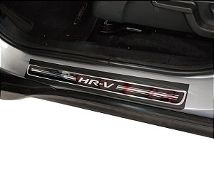 Soleira porta resinada Honda HRV com fundo preto
