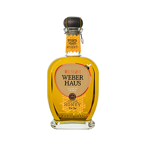 Licor Fino De Cachaça Com Mel