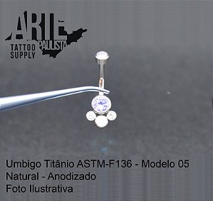 Banana (Umbigo) Titânio ASTM-F136 Modelo 05