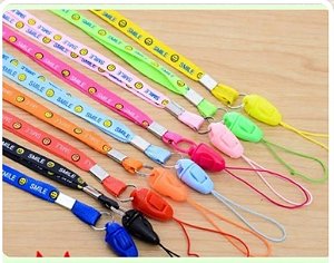 Cordão para crachá ponta de plástico com linha