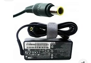 Fonte notebook Lenovo de pino 20V 3.25 amperes