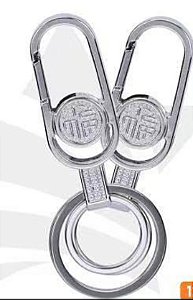 Chaveiro de metal mosquetão