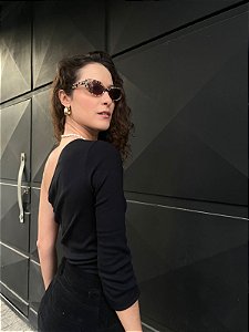 BLUSA ASSIMÉTRICA LUCY CANELADA