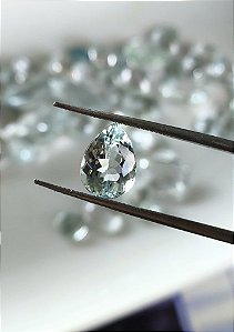 ÁGUA MARINHA LAPIDAÇÃO EM GOTA