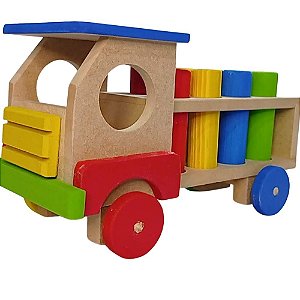 Caminhão de Pinos