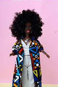 Boneca Negra Aneesa Empreendedora