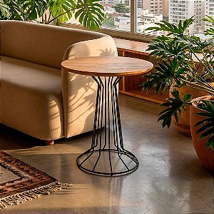 Mesa Lateral Baixa SINGAPURA Industrial Chic - Preto Fosco e Cinamomo Natural