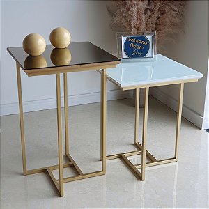 Conjunto Par Mesas Laterais Quadradas AGATHA Dourado e Branco Laqueado com Vidro
