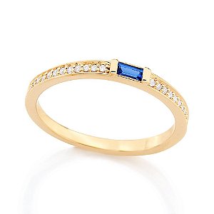 Anel Rommanel "Skinny" Cravejado Por 23 Zircônias (Total) De 1,0Mm E Cristal De 4X2 Mm No Centro