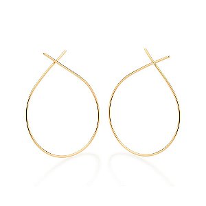 Maxi Rommanel Brinco Formato Gota Vazado Med 5,5 Cm X 4,5 Cm