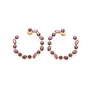 Brinco Meia Argola Cravejado Por 16 Cristais De 6,0 Mm, 6 Cristais Navetes De 5X10 Mm, 4 Cristais Gotas De 6X8 Mm E 4 Cr