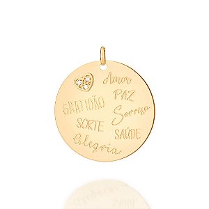 Medalha Rommanel Escrito Amor, Paz, Gratidão, Sorriso, Sorte, Saúde E Alegria, Com Coração Cravejado Por 3 Zircônias De