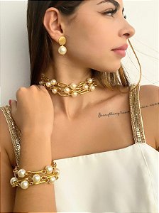 Conjunto Pulseira e Colar Colar Choker Três Voltas em Pérola