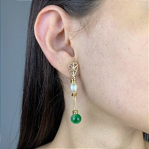 Brinco Banhado com Jade Verde e Pérola