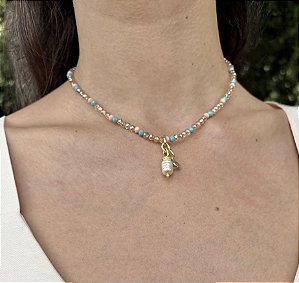 Colar Curto em Cristais Coloridos