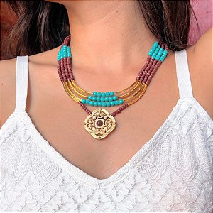 Colar Curto Boho em Miçangas
