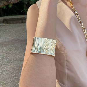 Bracelete Quadrado Banhado Texturizado