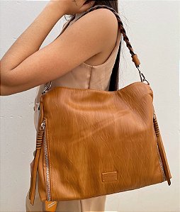 Bolsa Grande Terracota e Detalhes Prata