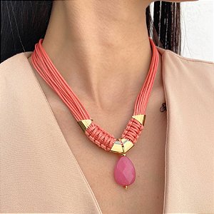 Colar Rosa com Gota em Ágata Rosa