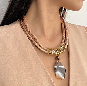 Maxi Colar Nude com Pingente Ágata Marrom