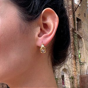 Argola Dourada Cromada com Detalhe em Strass