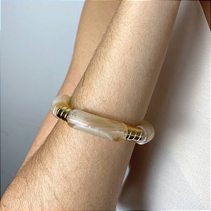Pulseira Nude em Resina Mesclada