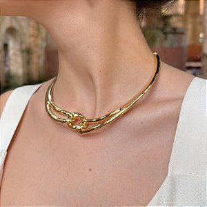 Colar Arco Metal Banhado com Nó Frontal