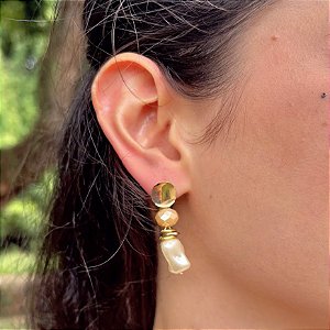 Brinco Banhado com Cristal Nude e Pérola tipo Boho