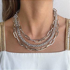Colar Três Voltas em Correntes Pratas