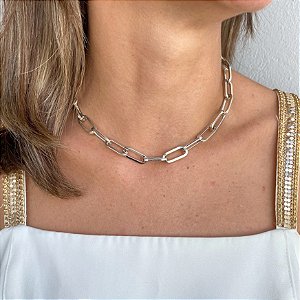 Colar Elo em Correntes Prateadas