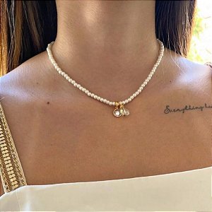 Colar Curto em Pérolas com Zircônia e Cristal
