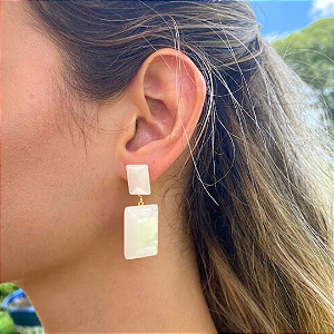 Brinco Geométrico Resina Furta Cor