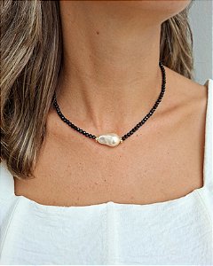 Colar Preto e Pérola Boho Central