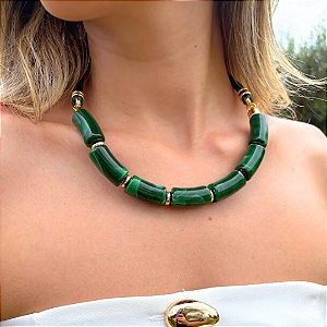 Colar Tubos Resina Verde