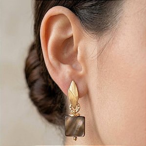 Brinco Olho de Tigre Quadrado