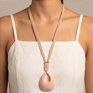 Colar Longo Nude e Resina Gota Rosa