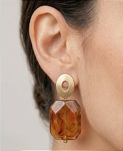 Brinco Pastilha Âmbar Resina