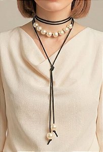 Choker Preto Amarração Camurça e Pérolas