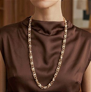Colar Longo Correntes e Pérolas ABS