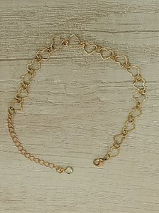 Pulseira coração vazado e diamantado no bruto