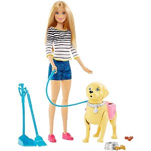 Boneca Barbie Família Passeio Com Cachorrinho DWJ68 Mattel