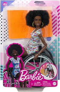 Boneca Barbie Fashion Cadeira De Rodas Rosa HJT14 Mattel