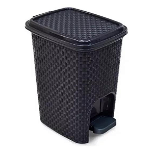 Lixeira Com Pedal Retratil De Plástico Preto 7 Litros 25738 Arqplast