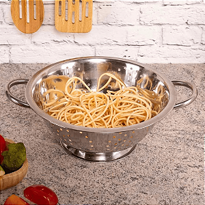 Escorredor De Macarrão Inox 24cm 3404 Catuaí